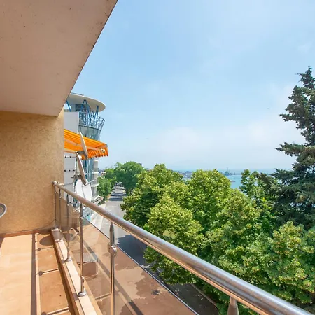 Panorama Vigo In With Free Parking